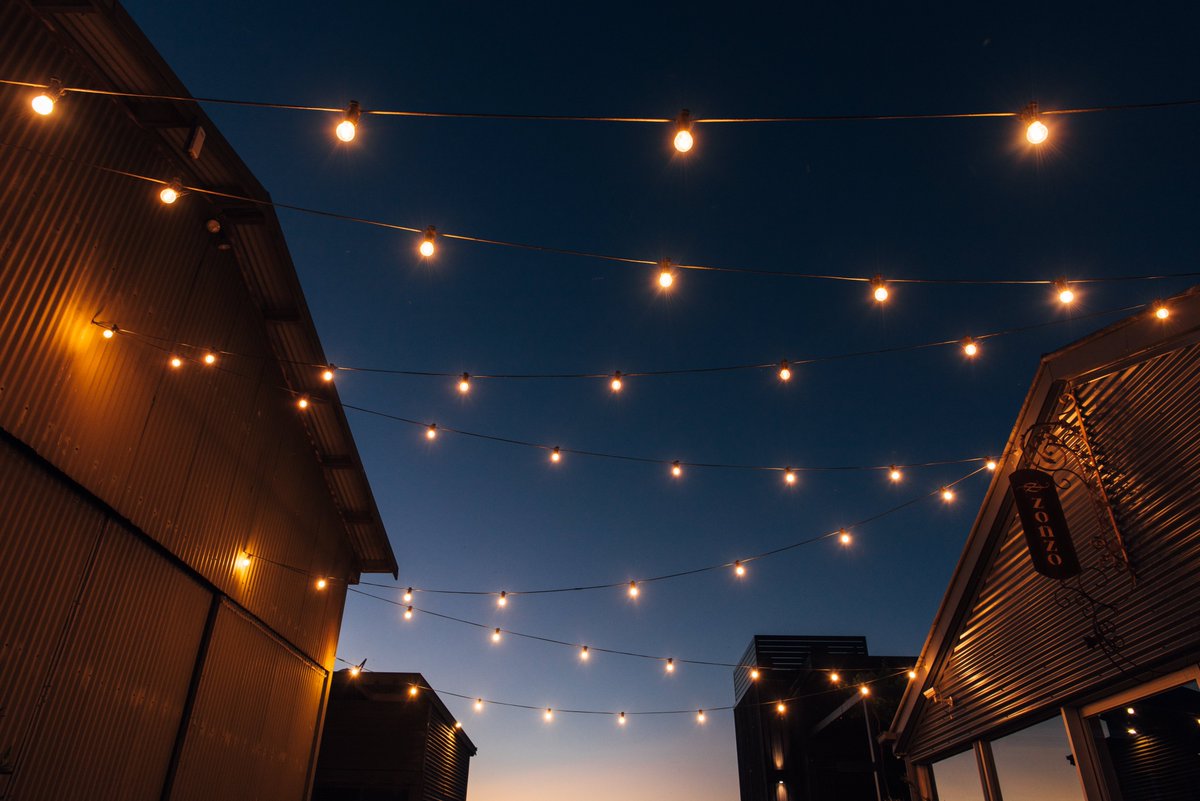 ZonzoEstate's tweet photo. Magic always happens under our festoon lights 😍
📷 Jerome Cole 
#wanderwithzonzo #zonzoestate #zonzowinery #winery #weddings #yarravalleyweddings #wedding #Magic #brides #groom  #Love https://t.co/3msszk3bCI