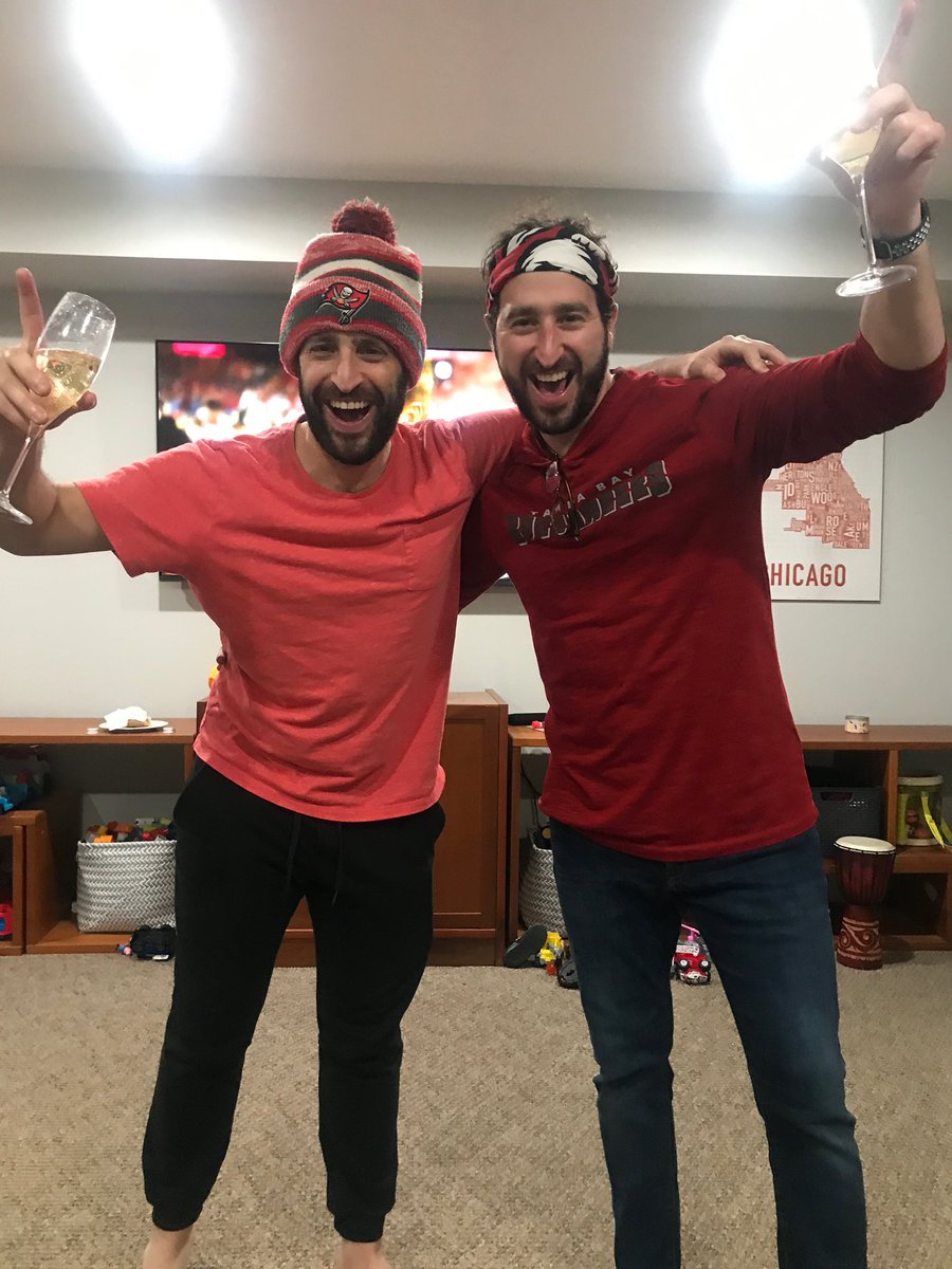 JakeBernstein21's tweet photo. Victoryyyyyyy! #GoBucs @cdbernstein https://t.co/5ESuVPnUVp