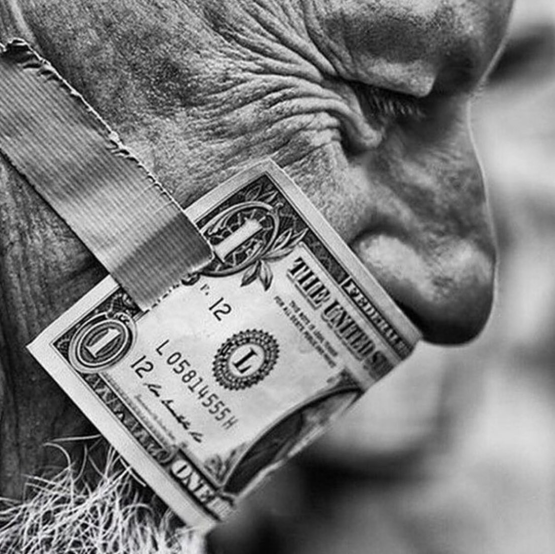 Gina Carano 🕯 tweet media