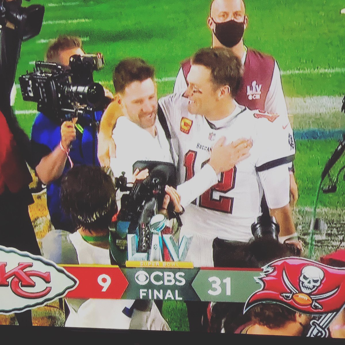 We are so proud of #SuperBowl  champ and Chaminade alum  @griffin_11 #GoEagles
