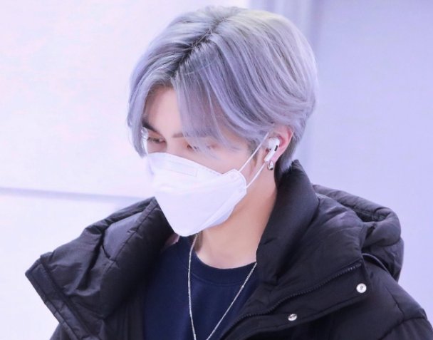 HENDERYFEED's tweet photo. #WayV #HENDERY ♡ #黄冠亨 https://t.co/4G0lQtHMrq