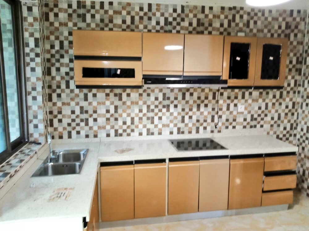 immo_shu's tweet photo. Location : 3 chambres salon cuisine 2 salles debains.
Loyer : 700$
NGALIEMA/ Météo.
Contact :
+24399 563 70 70
+24382 210 77 00
#covid_19 #congotoglobal #restaurants #Kinshasa #location #agentimmobilier #coronavirus #tokooosII #MbOkA_eLEnGi https://t.co/pn25wpE0Ry