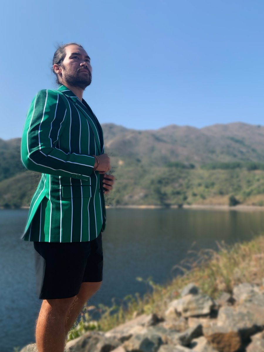 Looking for custom Golf Blazers? ⛳️🏌️‍♀️
Check out our selection below:
teamblazers.co.uk/collections/cu…

#Golf #golfmates #Tailors #Blazer #TeamBlazersUK #BlazersUK