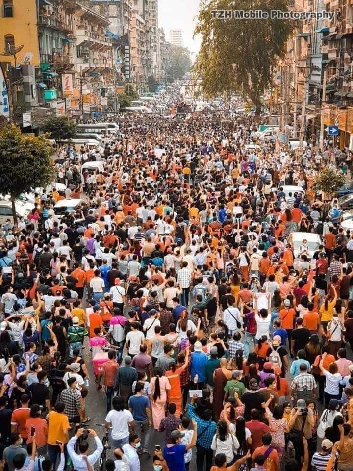 NNYIMYINT1's tweet photo. #FightForDemocracy 
#WeWantJusticeForMyanmar https://t.co/4zhD9qdBAJ