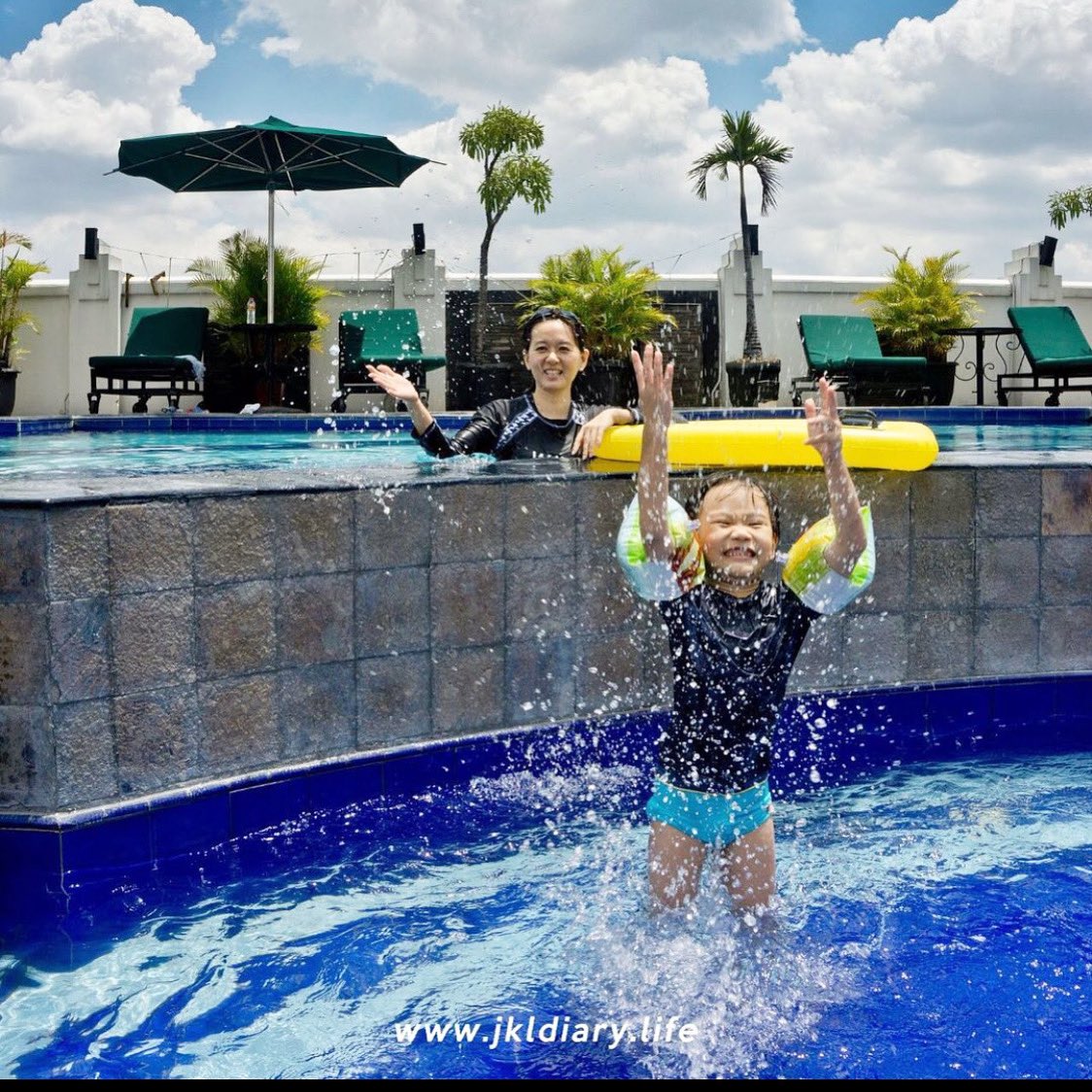 “SWIM &amp; CHILL PACKAGE”🍹
Let’s start your beautiful day with swim and get one portion of french fries for free!

IDR 70.000,- NETT / PERSON / VISIT

Feel the art deco style hotel offering modern quarters with finest rooftop pool! 🏊‍♂️