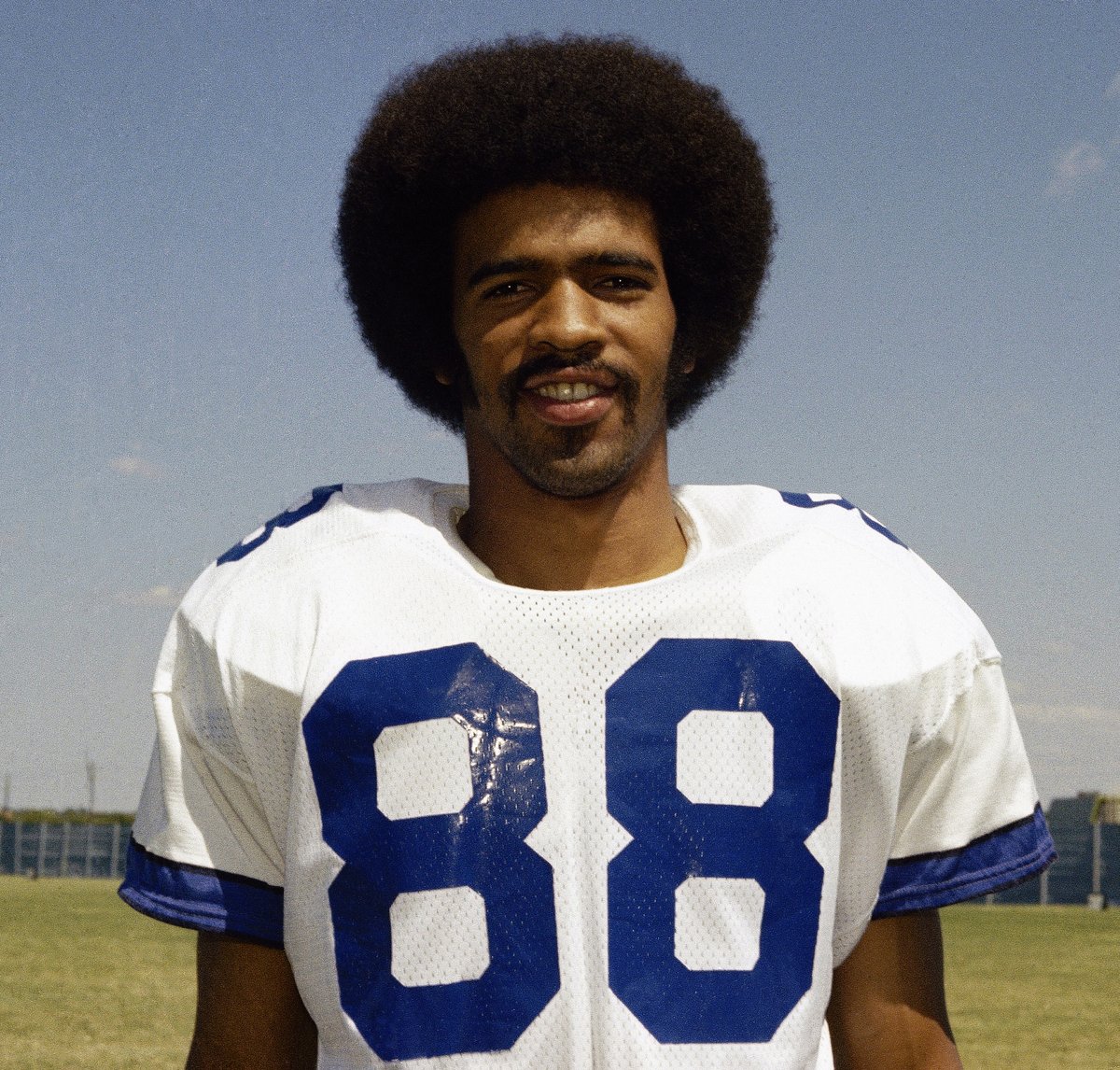 RT @TracesofTexas: Congratulations to Drew Pearson .... FINALLY in the NFL Hall of Fame. Talk about LONG overdue! https://t.co/zmZOZItl2A