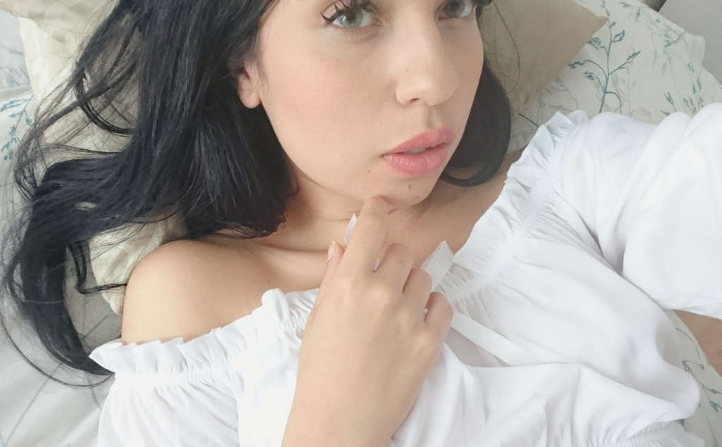 KellyCa94517571's tweet photo. Hey! 🍓 Would you like to try bangbros 💥 hot pic &amp; mature amateur 🌹🌸 #Erotic  #OnlineWebcamChat https://t.co/Pkcn3lAp97