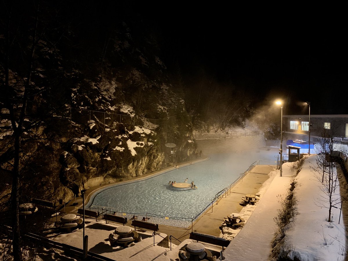 CVCEDO's tweet photo. When it gets chilly, #ColumbiaValleyBC folk know how to warm up!
After a brief closure last week for some renovations, the #RadiumHotSprings pools are open for regular hours of operation:
https://t.co/yN9xDTeHDd
#columbiavalleybc #hotsprings #winterinmotion #cold #cvdds https://t.co/K4FYqmdpsF