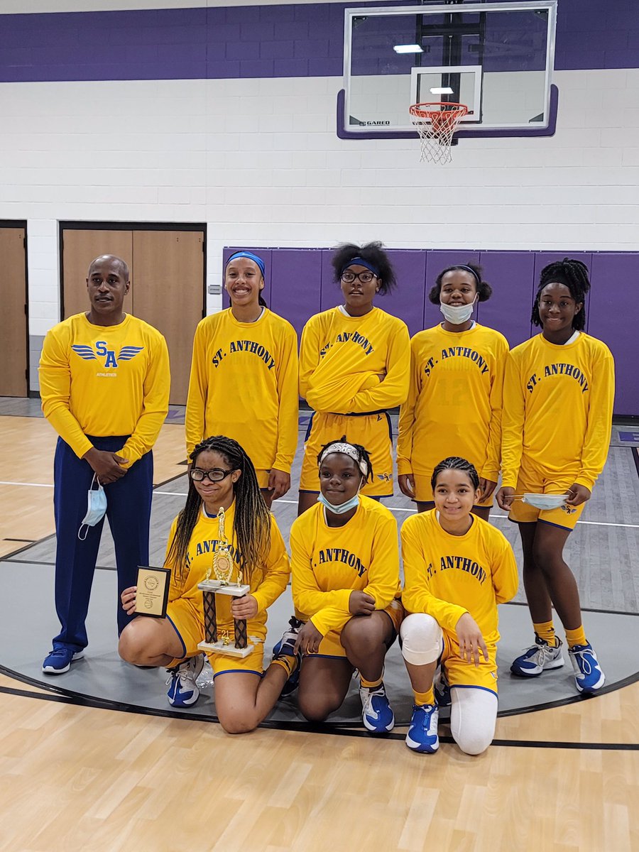 Stanthonydallas's tweet photo. Congratulations to the St. Anthony Boys and Girls Teams for winning the Regional Championship with #TCSAAL they will defend their State titles next weekend.  So very proud of our scholar athletes! https://t.co/xw09cDOlSa