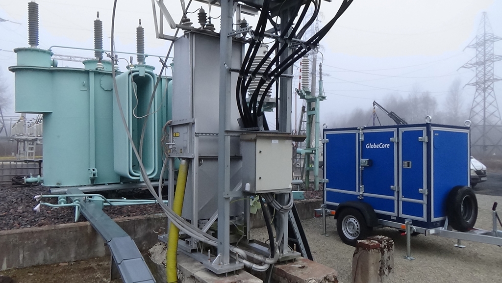 GlobecoreCom's tweet image. #globecore_fact

As much as 40% of transformer failures are caused by developing defects, which could have been eliminated at an early stage.

#transformer #powergeneration #powerdistribution #powergrid #powertransmission #highvoltage #electricalengineering #energy