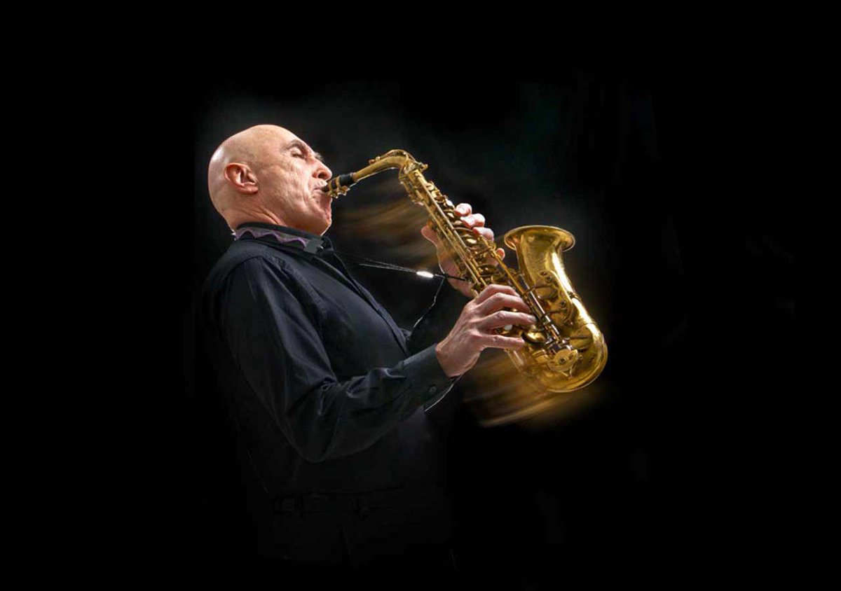 bastardo42's tweet photo. E nel #CanadianMonday il sax di #PJPerry per voi alle 13
Su https://t.co/x4BRwv7Cdc
https://t.co/CFpRTqHCB2
@36Antignani @Carmen24583545 https://t.co/2zccALm2RH