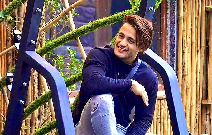 EshaSha96532716's tweet photo. we love you forever @imrealasim
"ASIM FAN FOR LIFE" https://t.co/cEXi42o4x9