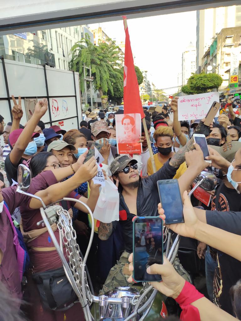We were even graced by the rock legend, Zaw Win Htut, giving the three-finger salute and taking selfies with the gathered crowd while looking extremely badass on his motorbike (which are not allowed in Yangon city proper).