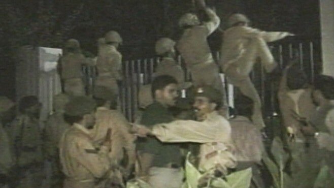 AWGoraya's tweet photo. ہمارا سیاست سے کوئی تعلق نہیں ہے۔ ڈی جی آئی ایس پی آر https://t.co/PAxozWNNVh