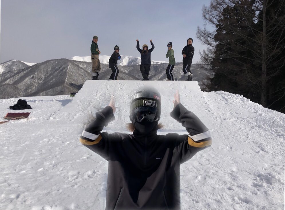 Rui_000404's tweet photo. ちょっと色々と変な集合写真
なんかうざいw https://t.co/XqnRwIUwou