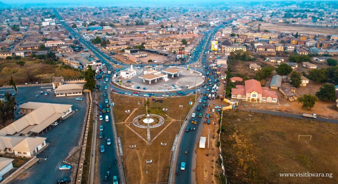 elemoshoridwan2's tweet photo. *Let's show case Kwara to the World as we encourage Investors to come and invest in #Kwara #kwaratotheworld 
@Xultan_visuals @followKWSG @of_ilorin_001 @saadatbibire @KwaraInfo @TosinIshowo @i_am_megabyte @Optimistic_Ade @babaidris090 @kwayorg https://t.co/sRuXUeLTdN
