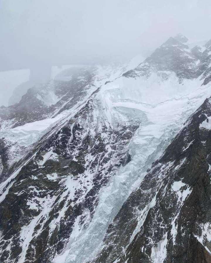 PakMountainNews's tweet photo. #k2winterexpedition Rescue update from Chhang Dawa Sherpa

#K2winter2021 https://t.co/dkLYAJNiVJ