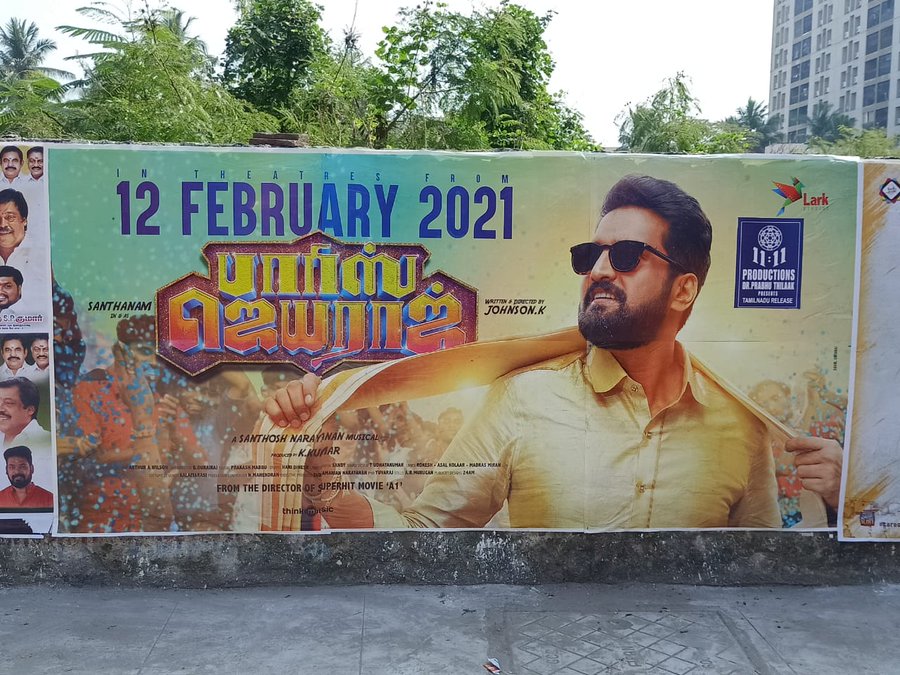 MKS_PAECR's tweet photo. #Santhanam's #ParrisJeyaraj posters across the city, In theatres from this Friday!
#ParrisJeyarajFromFeb12 

#JohnsonK @iamsanthanam
#LarkStudios @proyuvraaj https://t.co/d1nLsvsDo1