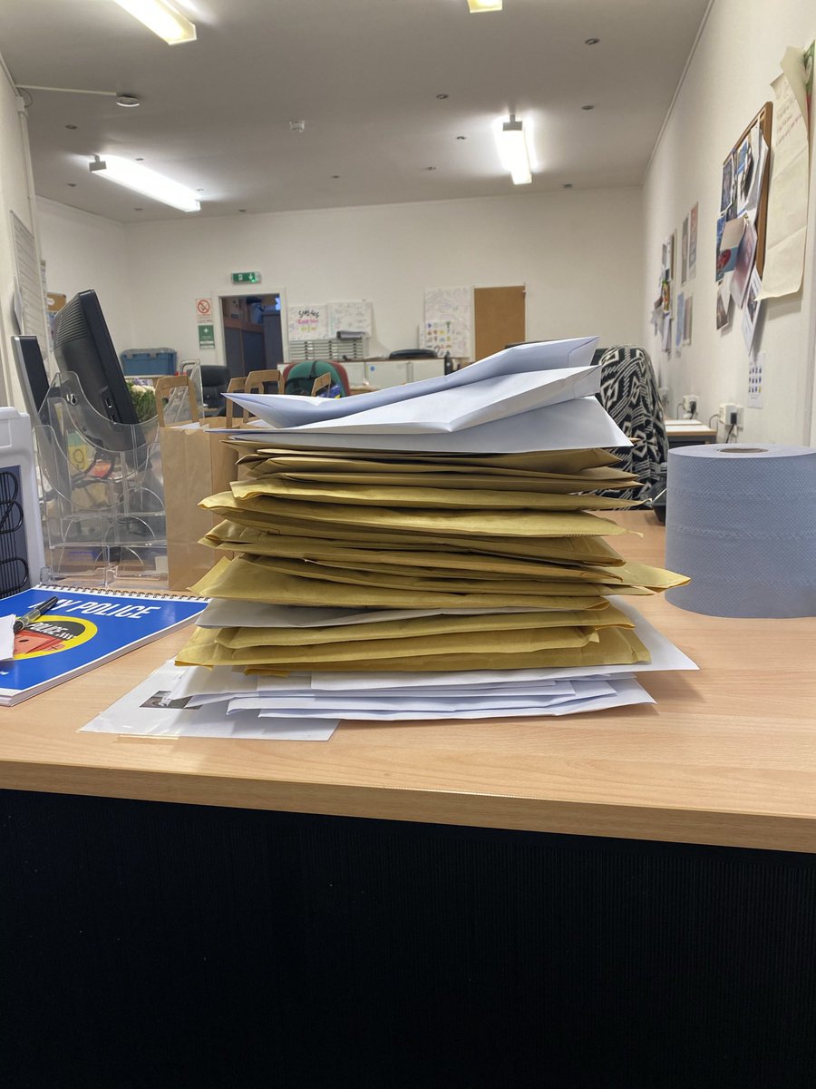 Erin_Somm's tweet photo. Last week we organised 43 activity packs linking to Global Community Engagement Day & Children’s Mental Health Week for our families⭐️
@children1st #ChildrensMentalHealthWeek #childrensmentalhealthweek2021 #bourtreehill #commengageday #GlobalCommunityEngagementDay #notthayrshire https://t.co/PkxuRPoXDu