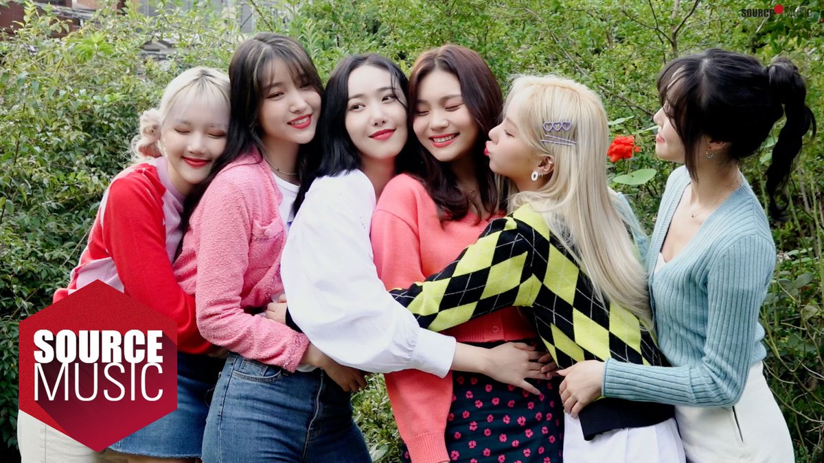 GFRDofficial's tweet photo. [🎞 #Special_Clips]

#여자친구 #GFRIEND
‘GFRIEND C:ON’ Poster Shoot Sketch

▶️ https://t.co/o7Dd9jFlcR https://t.co/HlNfRTAed6