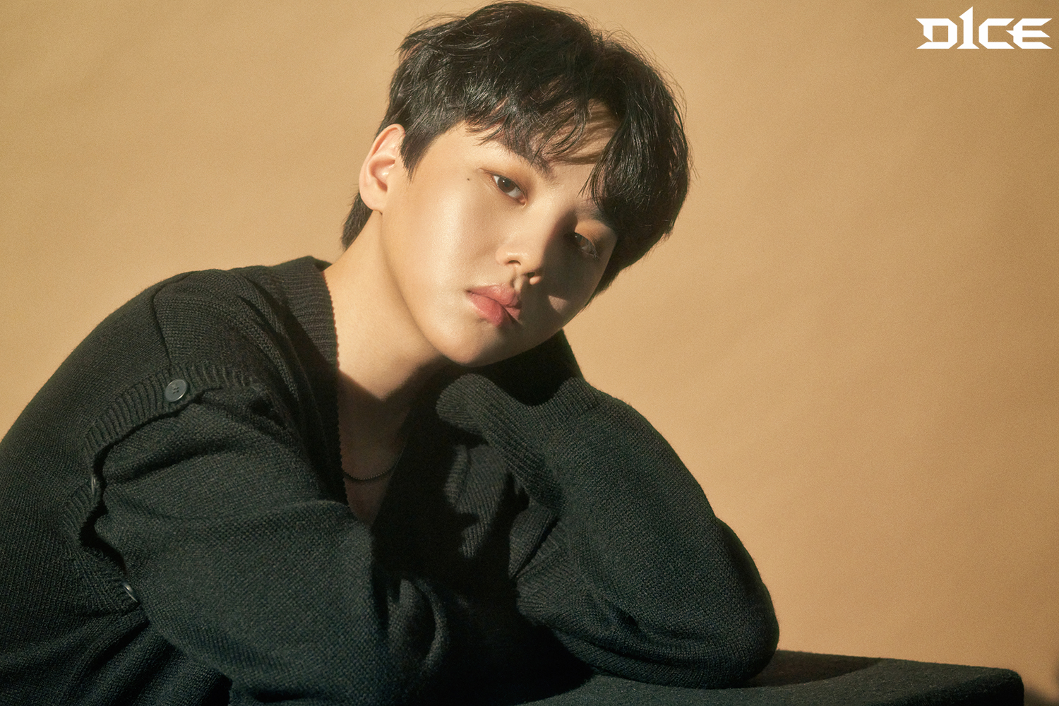 EtsSucxVIAcRsR-?format=jpg&name=large