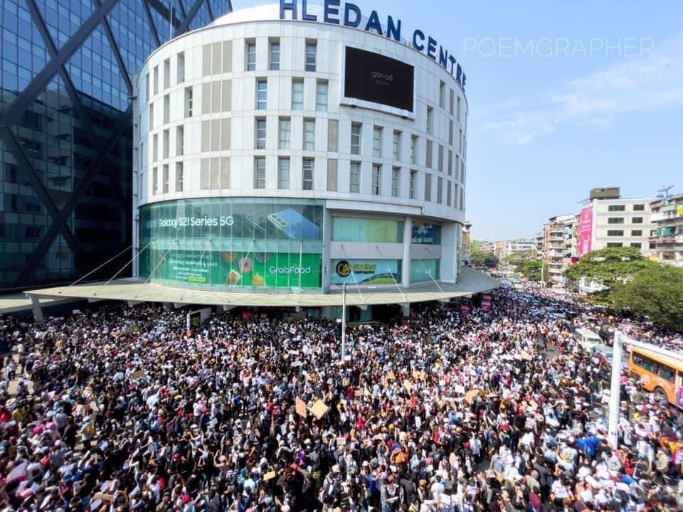 emk111335868's tweet photo. We still acknowledge the fact that the President H.E. U Win Myint and the State Counsellor H.E Daw Aung San Suu Kyi are the undisputed and elected leaders of the Republic of the Union of Myanmar.
#Strongly_oppose_military_junta
#Civil_Disobedience
#OurRealGovernment https://t.co/PK8hioWXZv