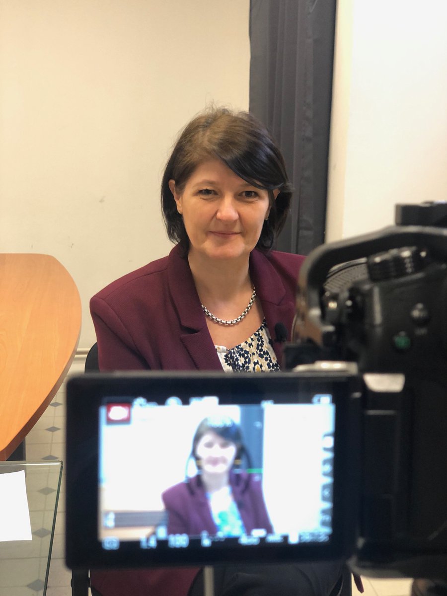 FondationFACE's tweet photo. 📢 #Focus #CSPQ Rencontre avec l'association #RaisonDePlus basée à Alès ! Le projet #ChantierSolidaires - sélectionné pour le prix Insertion Professionnelle - permet la réalisation de "petites rénovations" par des salarié.e.s en insertion et des #jeunes en situation de #handicap. https://t.co/lyBhpMltrh