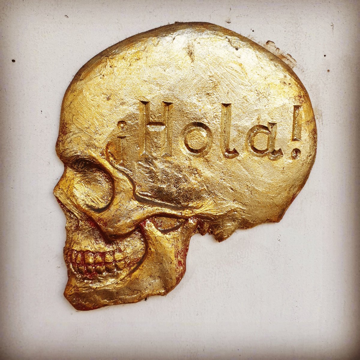 _DavePlusOne's tweet image. Just a cool skull. Glued to a wall. In Sydney. That is all.