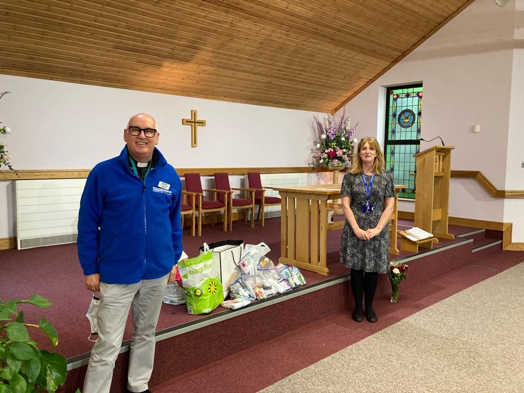 DioceseofConnor's tweet photo. Connor Mothers' Union is meeting a vital need by supplying emergency wash bags for patients in two large Belfast hospitals. Read more at https://t.co/WNpowRp1ou. https://t.co/qEHTlUMiER
