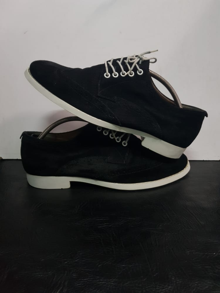 ChampPlug's tweet photo. Watu wa official we got you 💯💯🇬🇧😍✨mtumba classic
#alexender mcqueen UK 9 (2500)
#oxford UK 7(2000)
#Hushpuppies UK 6.5(2000)
Mali safi💯💯💯✨ https://t.co/5mubsQXDho