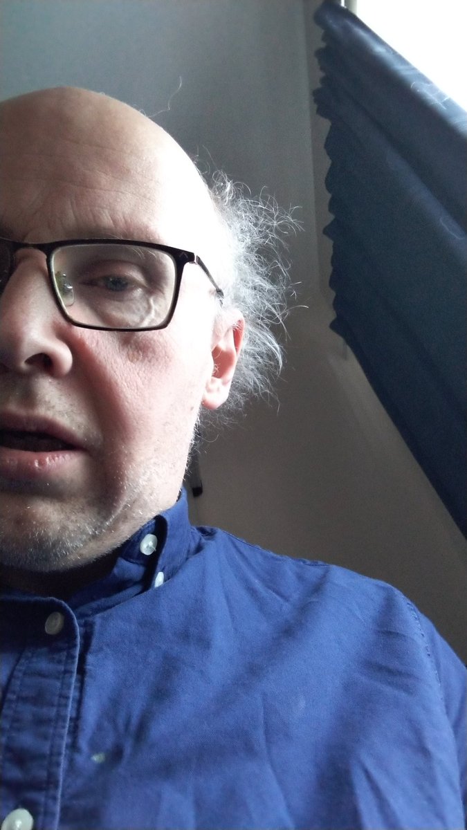 simonbrew's tweet image. I was not made for jumping. #pewithjoe