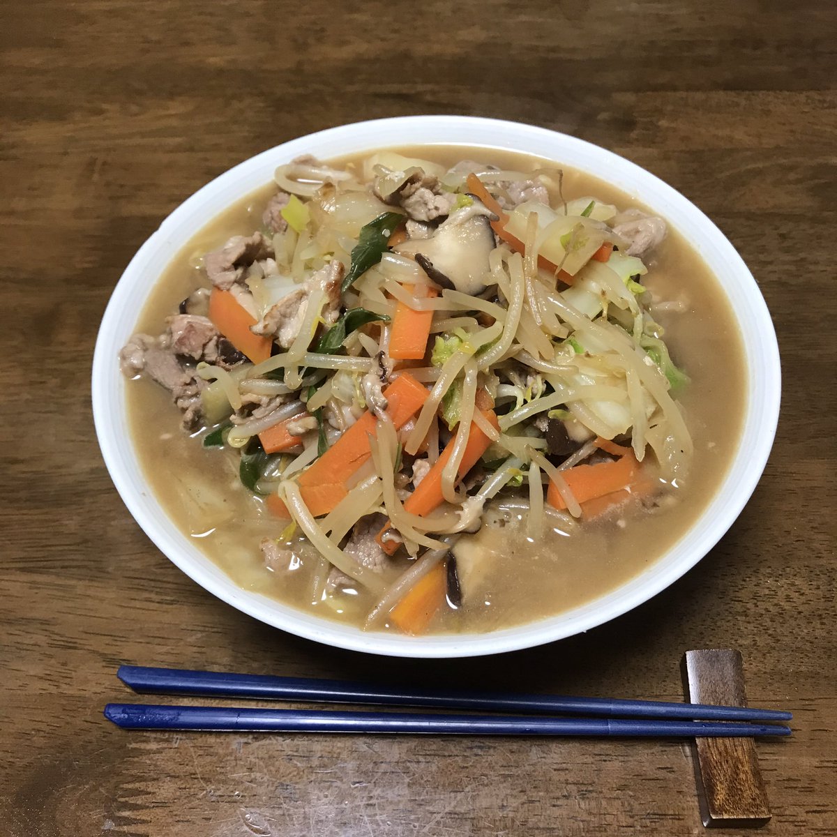 おなもみ ワクワクチンチン On Twitter: "寒いので今日は #タンメン ラーメン再遊記のベジシャキ豚麺堂のオイスター味を再現 サラダチキンのゆで汁、野菜炒め、 オイスターソース、ナンプラーで 無化調なのに、うま味調味料を入れすぎたみたいなじゃないかってぐらい旨み ...