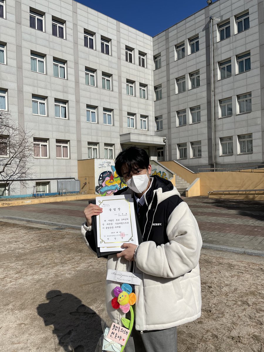 YOO SEONHO·유선호 tweet media