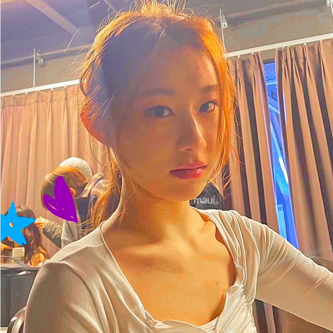 softieserved's tweet photo. the face                               the body https://t.co/s3B3PEKX6z