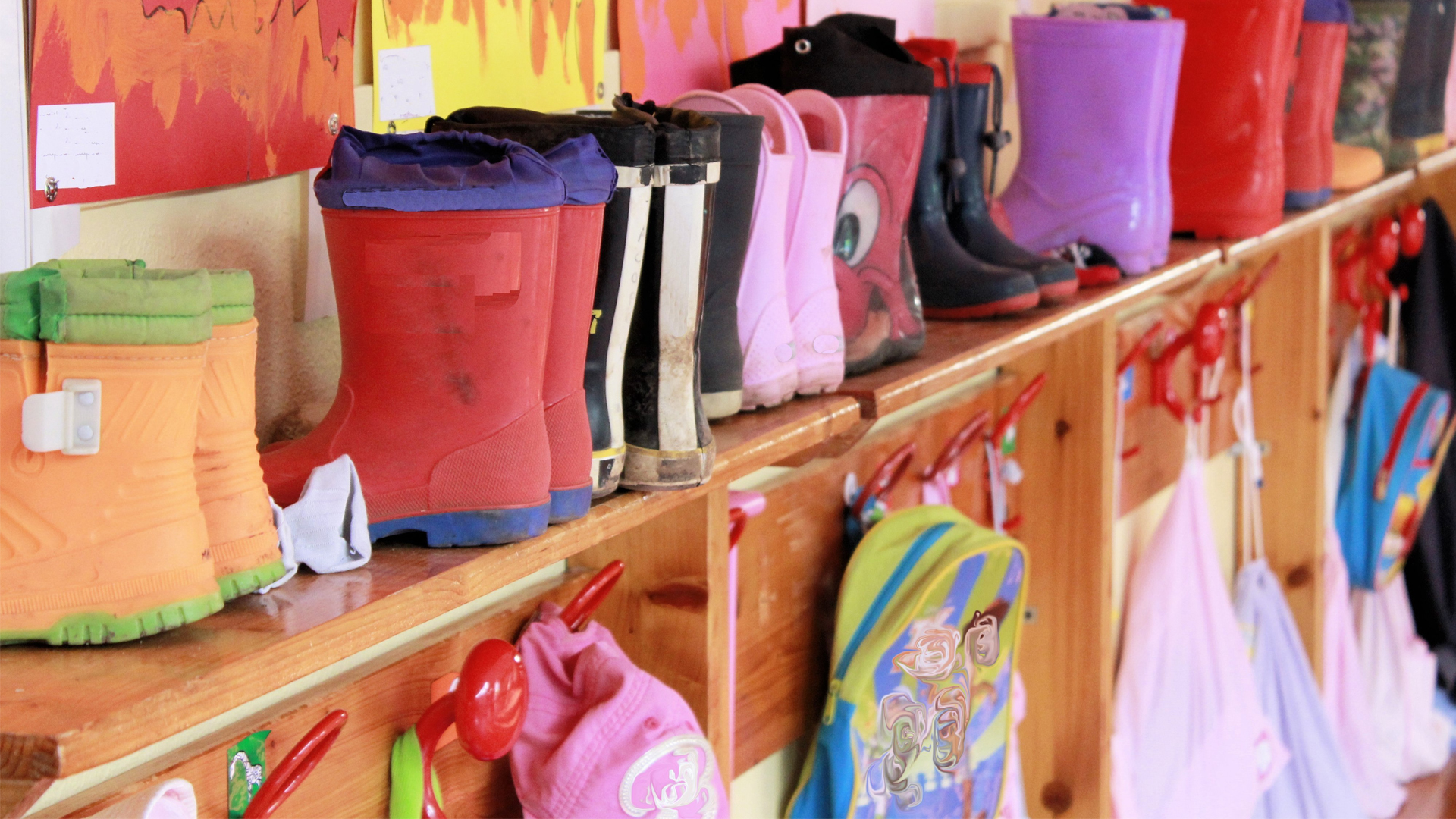 Bridge Lane Nursery (BridgeNursery) / Twitter