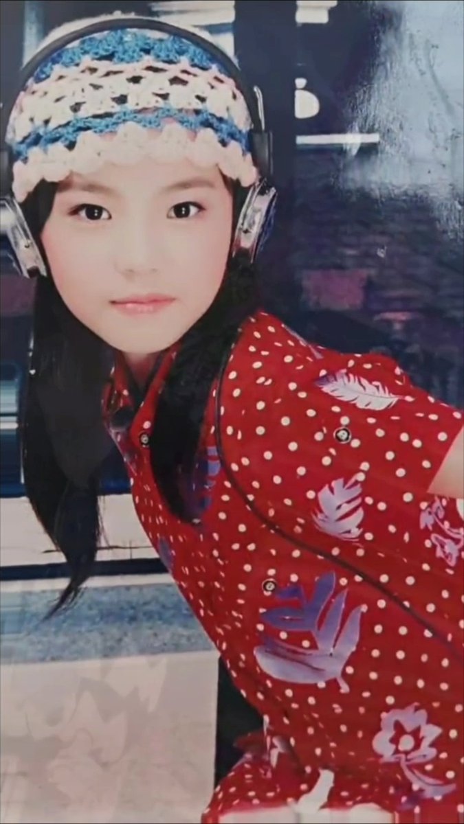 VickysBae_'s tweet photo. Like she's never growing, she's still a baby💖💖 https://t.co/yqteapdn8q
