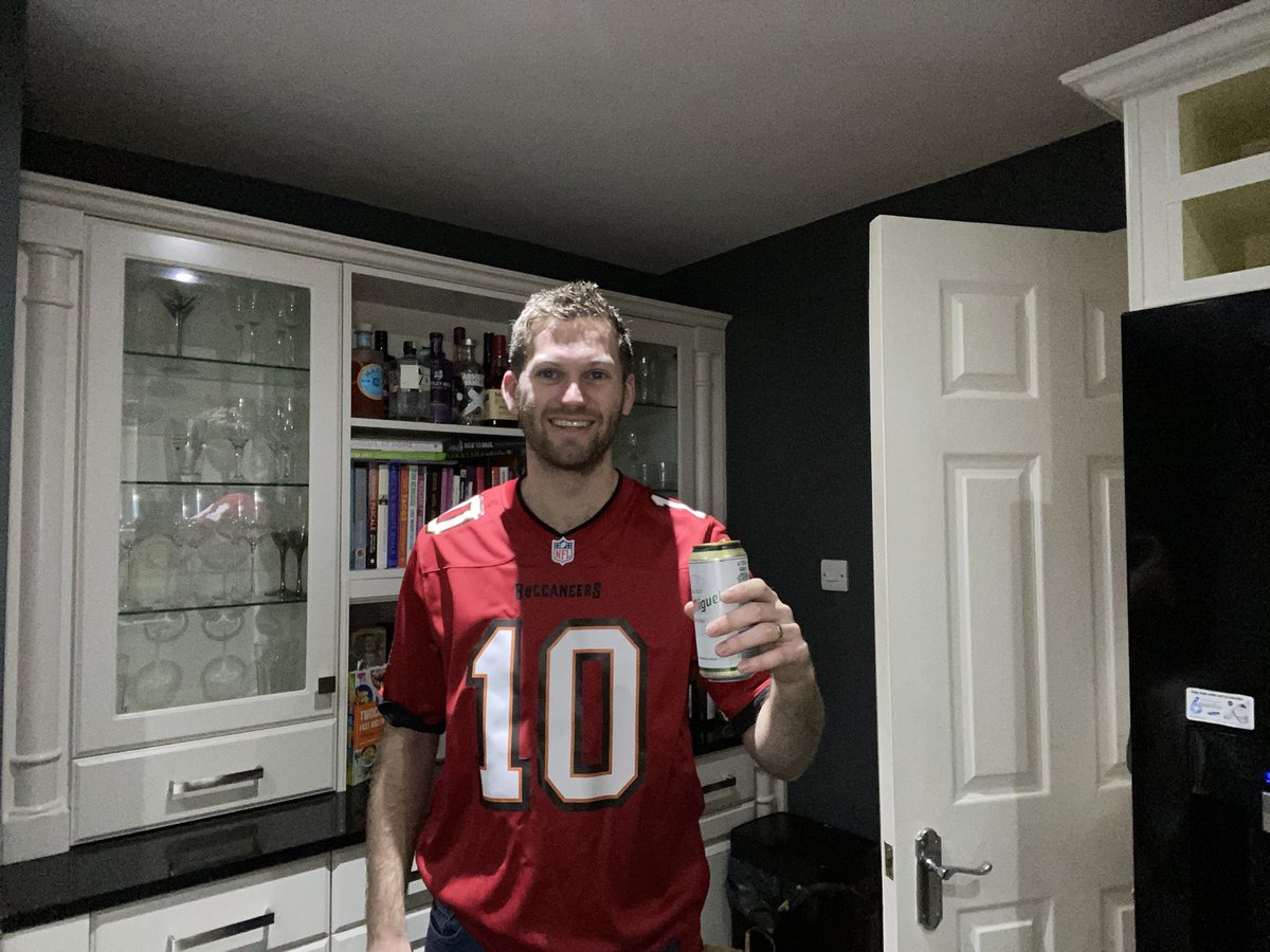 JamesLee2312's tweet photo. Great night watching the SuperBowl last night. What a performance from the Bucs #KCvsTB #Bucs #BucsVsChiefs #comeontom https://t.co/zOY8KAclaC