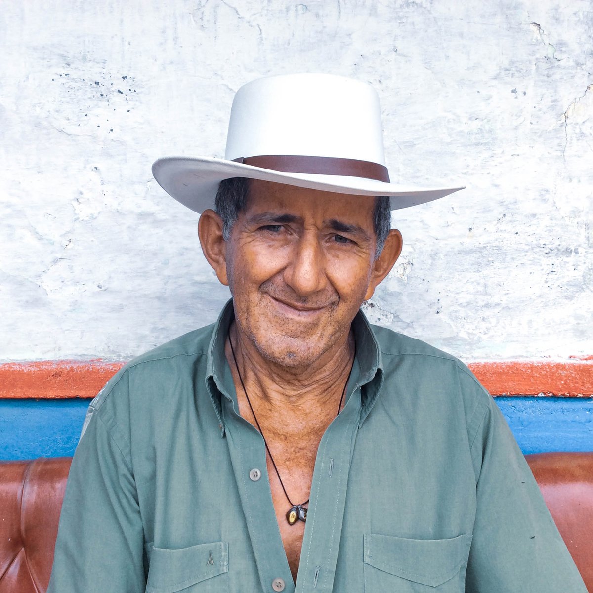 trabocca's tweet photo. Upcoming Thursday, José Heriberto Mejia from the highlands of Sonsón, Antioquia, awaits the digital arrival of coffee roasters during the Virtual Sourcing Trip. Thanks for the teamwork @FedeCafeteros, @CoffeeforPeace1, #Craftcoffees, #CooperativaAntioquia.
#virtualsourcingtrip https://t.co/VsKbEKFyKj