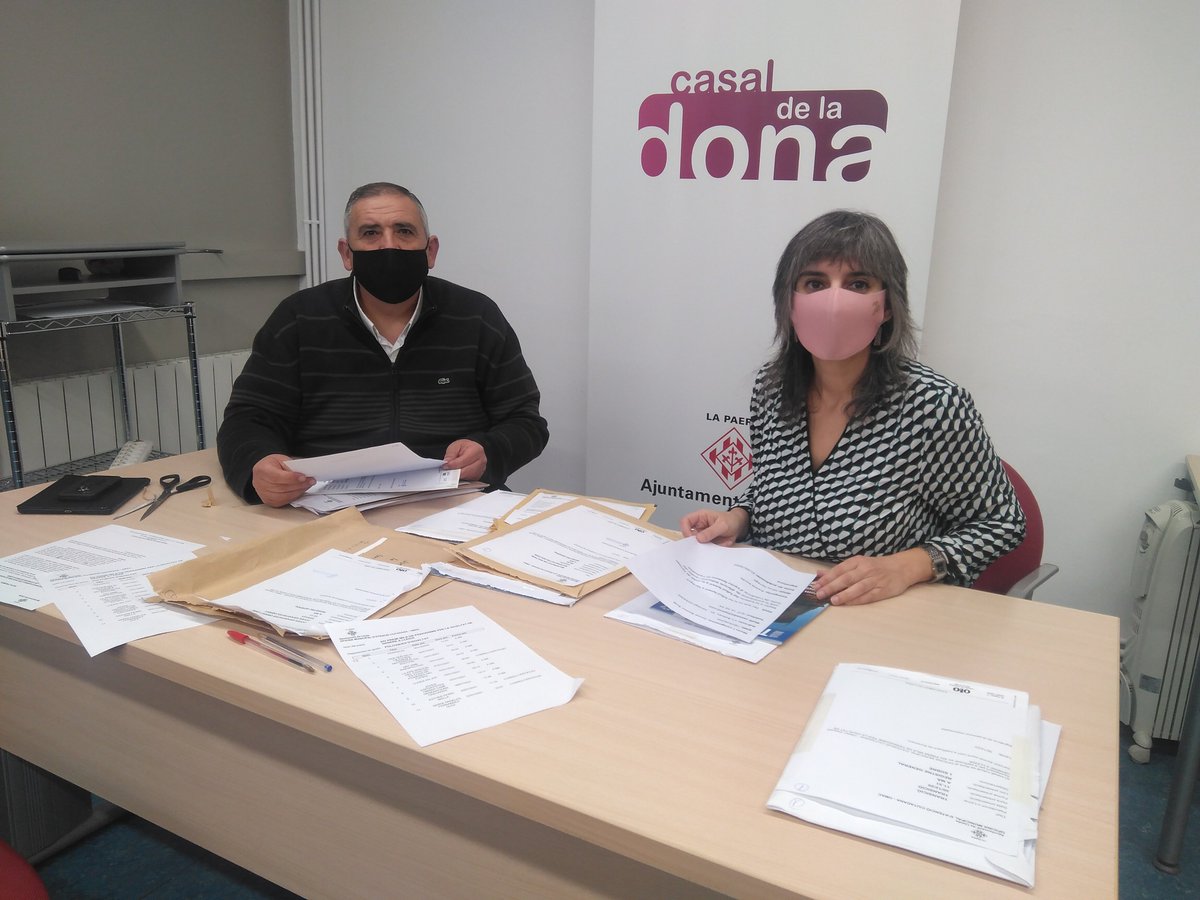 periodistes_cat's tweet photo. Obertura dels treballs de l'XIV Premi Mila de Periodisme per la Igualtat de gènere a Lleida: https://t.co/zXoP8f06xH #Lleida #igualtatdegenere #premisMila https://t.co/RIO7xP9Op3