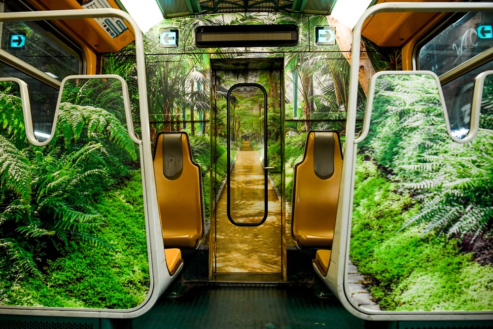 STIB-MIVB tweet media