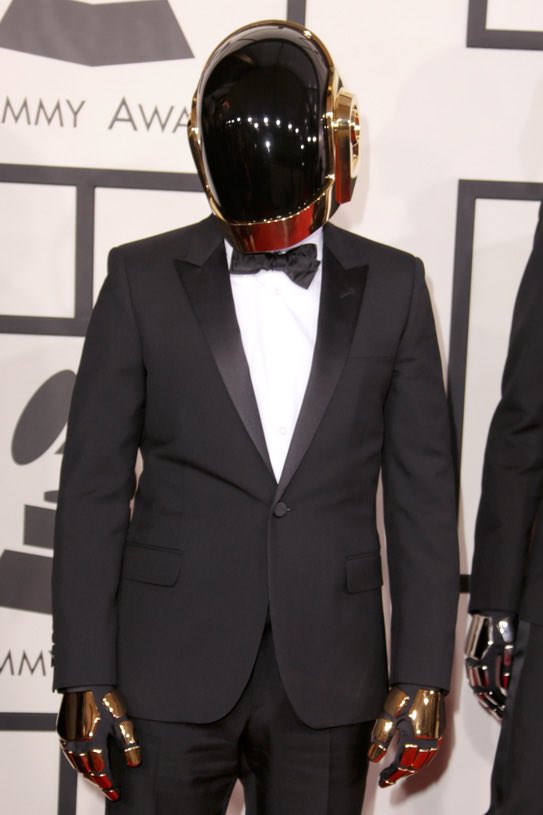 Happy birthday to you Guy - Manuel de Homem-Christo       . Wish you have a good day and stay safe . 