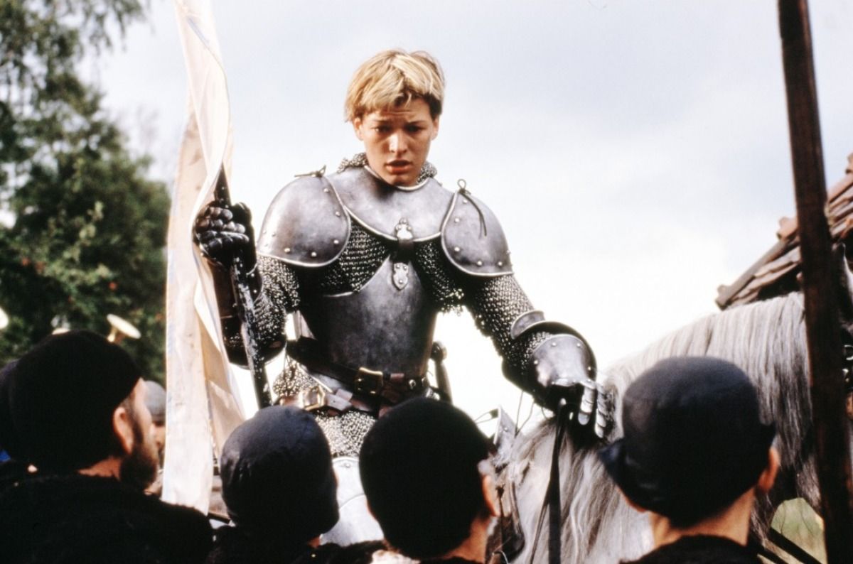 2. Milla Jovovich dans Jeanne d'Arc