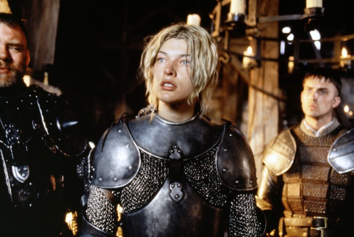 2. Milla Jovovich dans Jeanne d'Arc