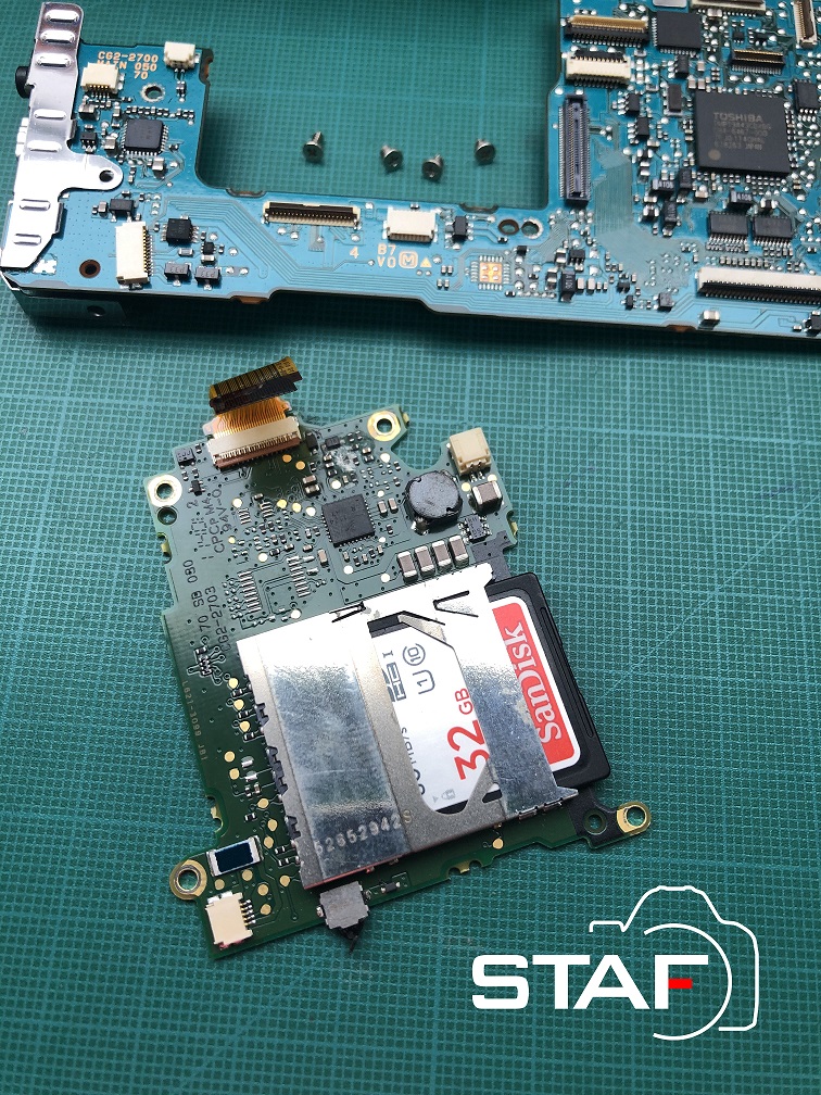 STAFpuntoes's tweet photo. ¿Cómo están las tarjetas que usas en tus cámaras? Una tarjeta en mal estado puede dañar nuestro equipo. Recuerda revisar tus tarjetas!!!

 #fotografía #camera #camerarepair #photo #canon #sony #camerarepairservice #nikon #olympus #ricoh #fujifilm #fotografosespaña https://t.co/3q4ZnhTBNC