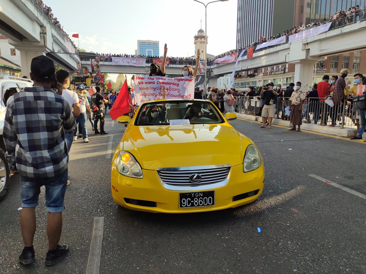 These yellow cars on the other hand want to be photographed.  #WhatsHappeningInMyanmar