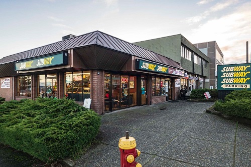 westerninvestor's tweet photo. Done Deal: Coquitlam retail centre with potential sells over assessment https://t.co/oltbEPQHiP #DoneDeals #Newsletter #FraserElliottGroup https://t.co/LF0ts7E5ck