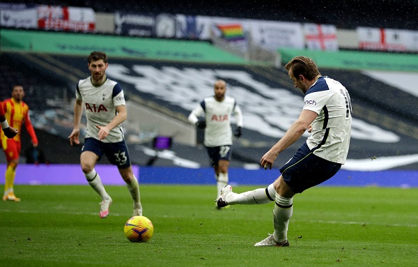BACK IN THE STUDIO:

The <a href="/COYS_com/">COYS.com</a> Podcast returns tonight to dissect a mixed bag of #THFC over the past week

Which means the pod squad of: 

<a href="/dantracey1983/">Dan Tracey</a> 
@kgwill2012 
<a href="/JMcCarthySpurs/">James McCarthy</a> 
<a href="/MikeCOYSpurs/">Park Lane Tot-Ten-um</a> 

Are ready for your thoughts/insights/comments below...

Thanks and #COYS