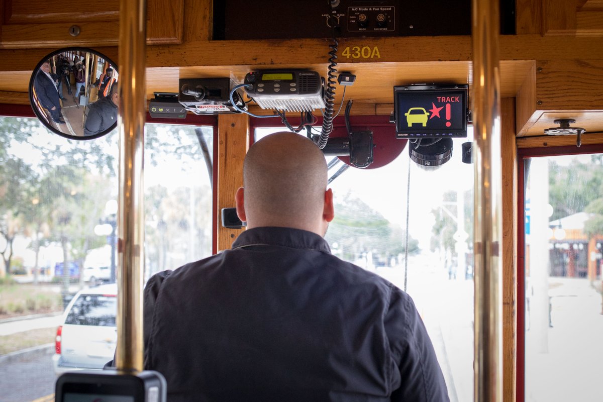 Have you taken a ride on Tampa's historic trolley line? Some of these antique streetcars are fitted with cutting-edge CV technology, sending an alert if pedestrians or vehicles cross the tracks. #Safer #MoreConnected #THEACVProgram