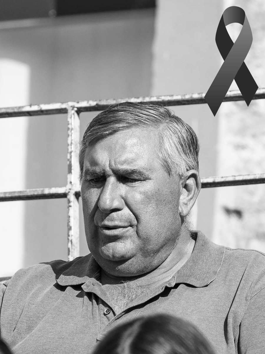 ⚫ Ha fallecido Basilio. Ganadero aragonés de reses bravas.
De eterna sonrisa y una amabilidad desorbitada.
Una de sus vacas me hizo eternamente feliz.
Descanse en paz. 

📷 <a href="/Bravoynatural/">Alberto Barrios</a>