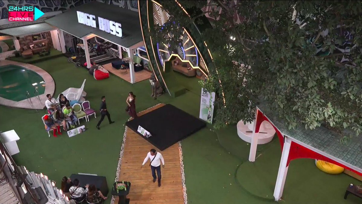 GlamWorldTalks's tweet image. #BB14LiveFeeds #ExclusiveUpdates

New #DaburAmla task is in the house but #AbhinavShukla is missing from the live feed. It&apos;s been more than 6 hours since #AbhinavShukla last appeared in the house. We hope he is fine.

DESERVING WINNER RUBINA

Follow us for more exclusive updates.